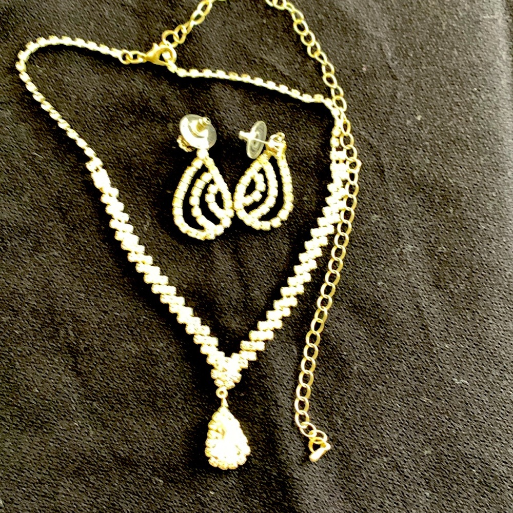 Necklace and earrings